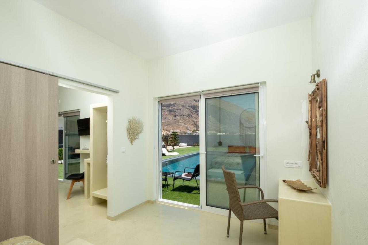 Sagma Villas Perissa  Esterno foto
